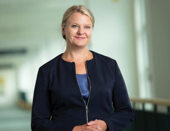 Lisa Marsch, PhD, the Andrew G. Wallace Professor at the Geisel School of Medicine at Dartmouth, is the director of the Center for Technology and Behavioral Health. Photo by Mark Washburn